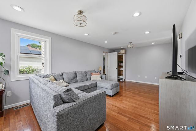 5 Victor Street, East Haven, CT 06512