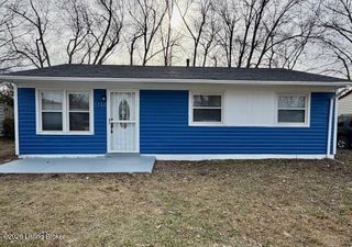 5102 Yew Ln, Louisville, KY 40213