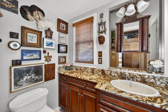 47 Pond Rd, Truro, MA 02666