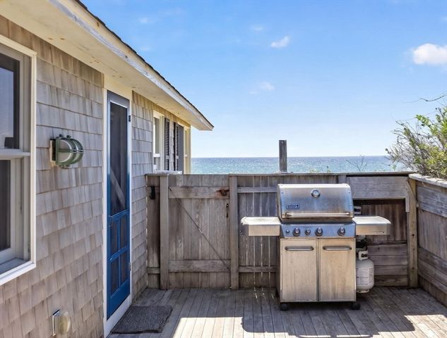 47 Pond Rd, Truro, MA 02666