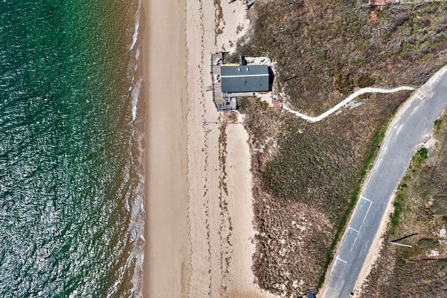 47 Pond Rd, Truro, MA 02666