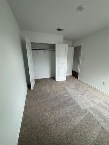 216 Jeffers, Kyle, TX 78640