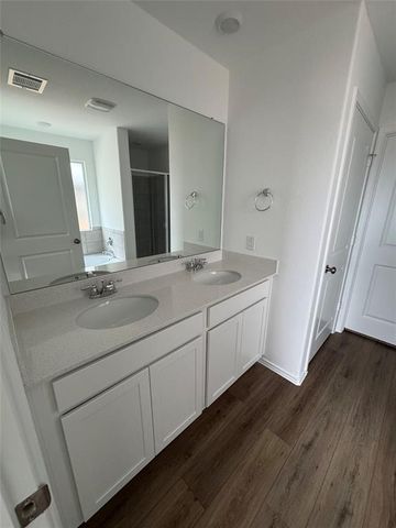 216 Jeffers, Kyle, TX 78640