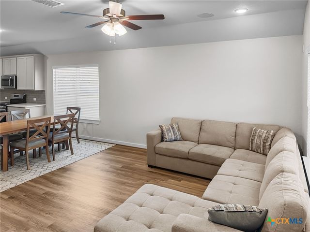 916 Gray Cloud Drive, New Braunfels, TX 78130