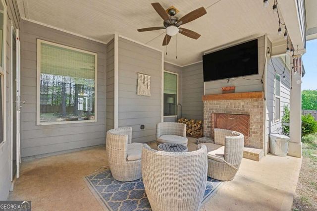307 Fern Court, Hoschton, GA 30548