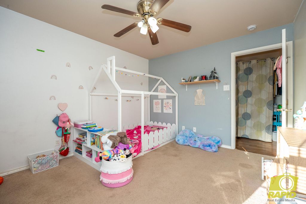 Image 19 of property listing at 614 W 25th Street, San Angelo, TX 76903