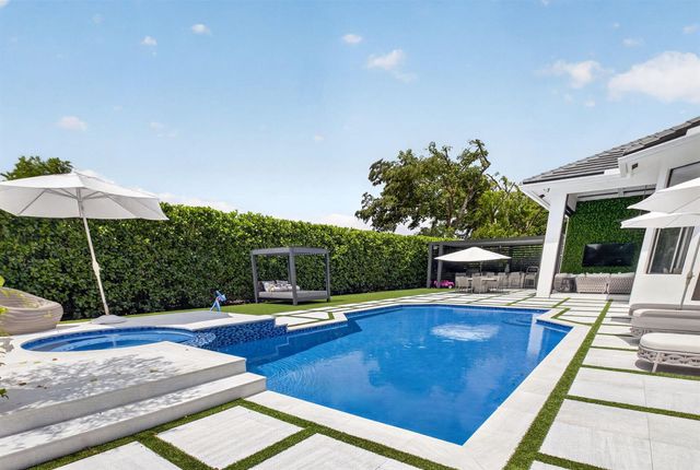 3954 NW 52nd Street, Boca Raton, FL 33496