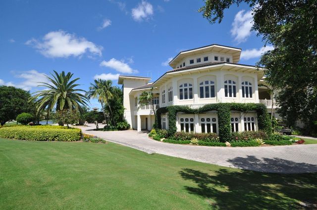 3954 NW 52nd Street, Boca Raton, FL 33496