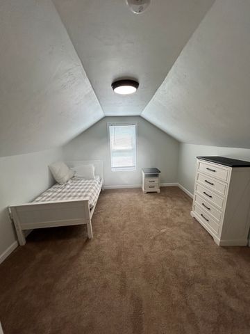 468 Podunk Road, East Brookfield, MA 01515