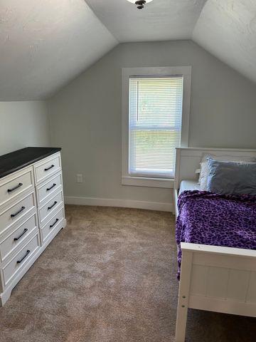 468 Podunk Road, East Brookfield, MA 01515