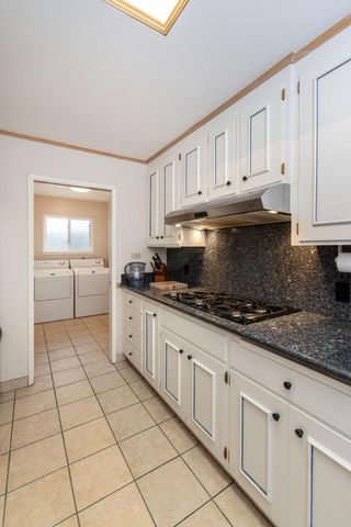 138 Woodcrest Place, Santa Cruz, CA 95065