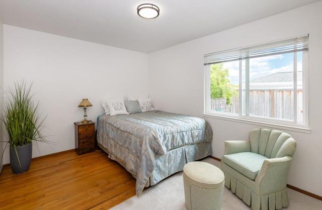 138 Woodcrest Place, Santa Cruz, CA 95065