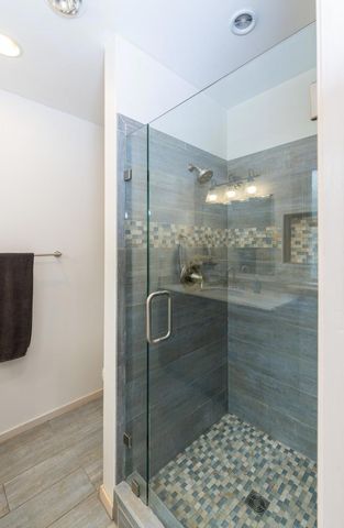 138 Woodcrest Place, Santa Cruz, CA 95065