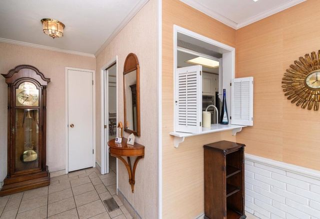 138 Woodcrest Place, Santa Cruz, CA 95065