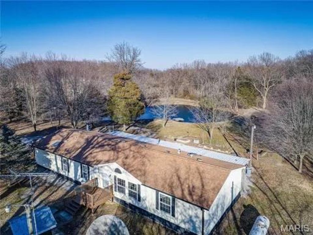 5466 Kk Road, Waterloo, IL 62298