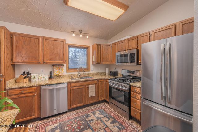 2000 E Red Fox Drive, Wasilla, AK 99654