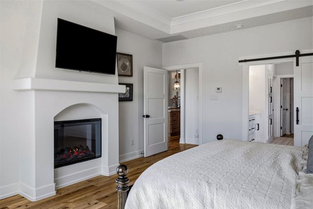 2713 Village Road, Granbury, TX 76049