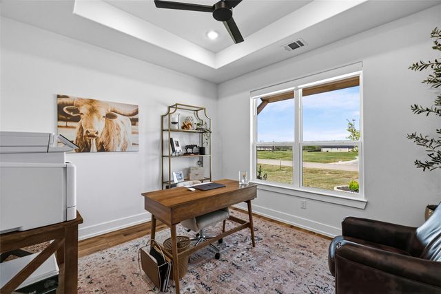 2713 Village Road, Granbury, TX 76049