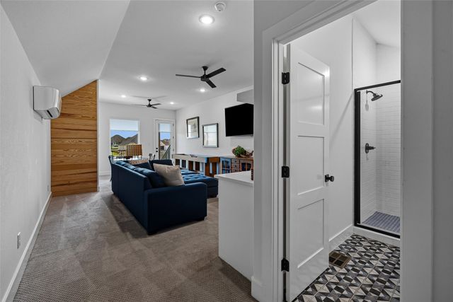 2713 Village Road, Granbury, TX 76049