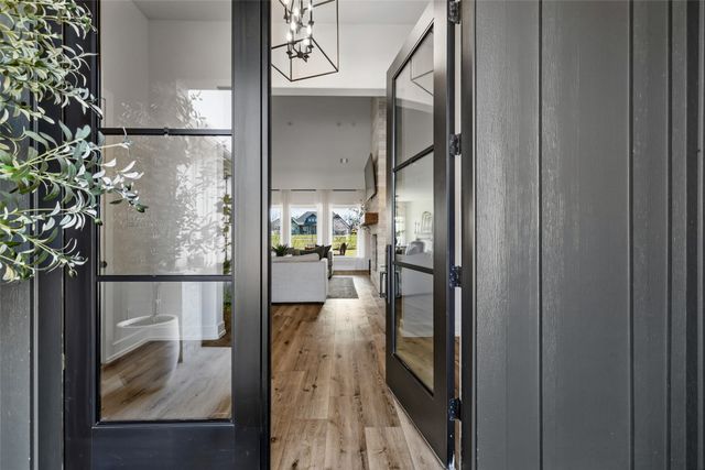 2713 Village Road, Granbury, TX 76049