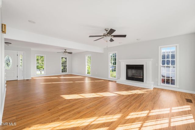 3507 Bondwood Circle, Johnson City, TN 37604