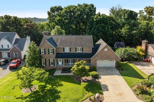 3507 Bondwood Circle, Johnson City, TN 37604