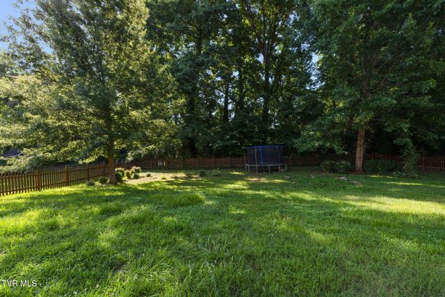 3507 Bondwood Circle, Johnson City, TN 37604