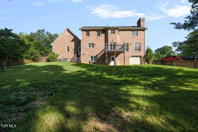 3507 Bondwood Circle, Johnson City, TN 37604
