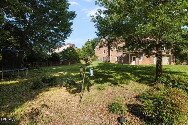 3507 Bondwood Circle, Johnson City, TN 37604