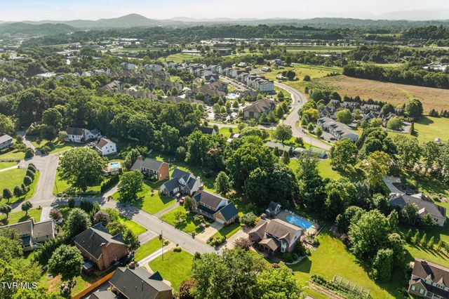 3507 Bondwood Circle, Johnson City, TN 37604