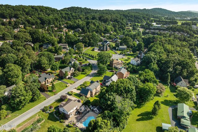 3507 Bondwood Circle, Johnson City, TN 37604