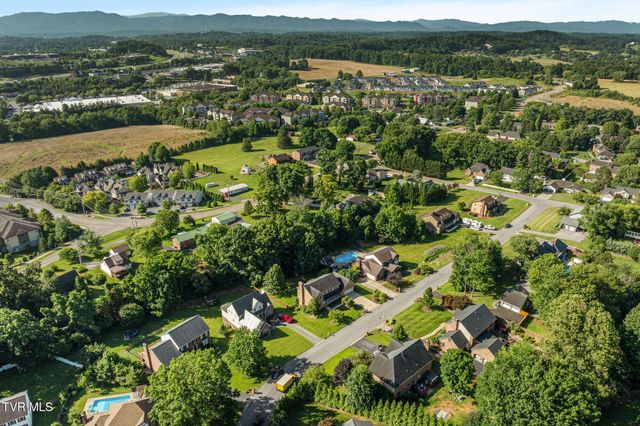 3507 Bondwood Circle, Johnson City, TN 37604
