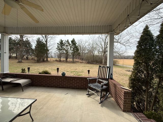 2607 Old Tullahoma Rd, Winchester, TN 37398