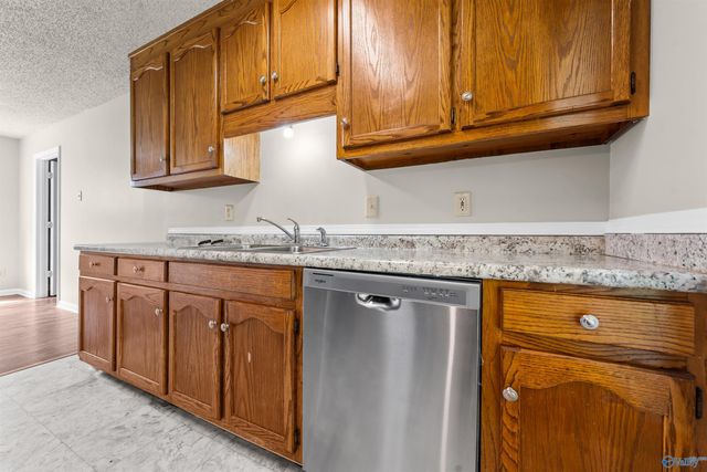 269 Ariel Drive NW, Harvest, AL 35749