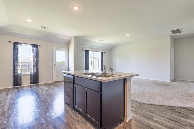 1400 Lexi Drive, Shawnee, OK 74804