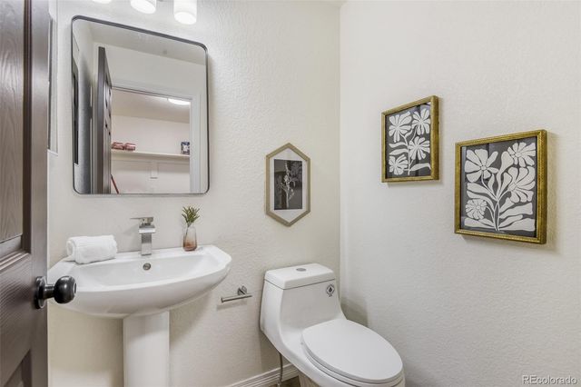 3623 S Flanders Street, Aurora, CO 80013