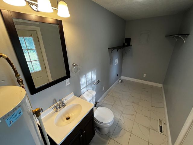 3110 Main Street, Cassville, MO 65625