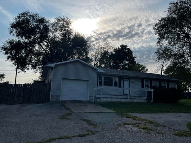 3110 Main Street, Cassville, MO 65625