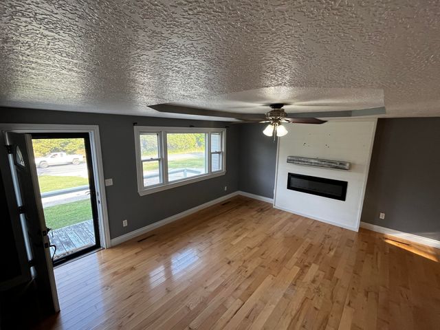 3110 Main Street, Cassville, MO 65625