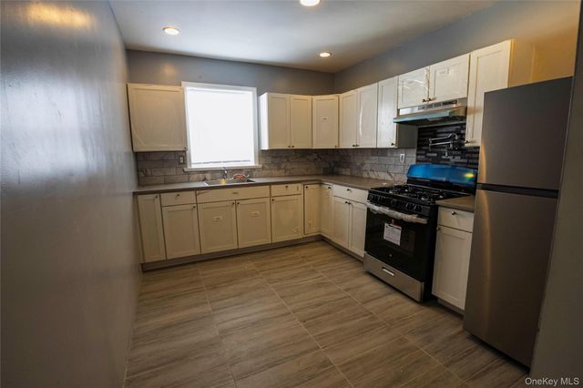 112-05 180th Street, Jamaica, NY 11433