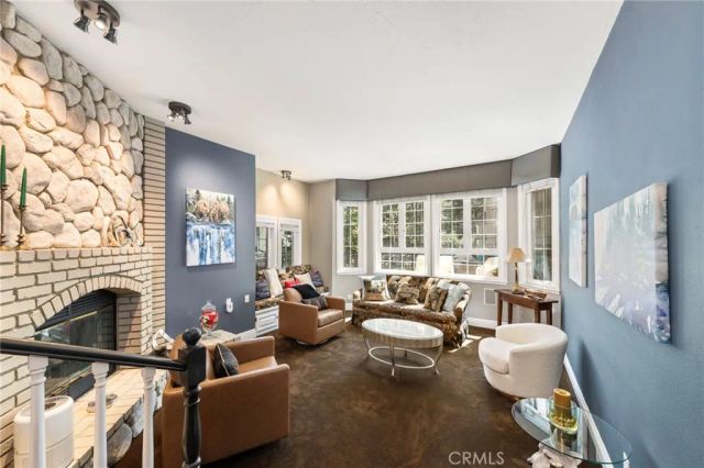 447 Bay View Drive, Lake Arrowhead, CA 92352