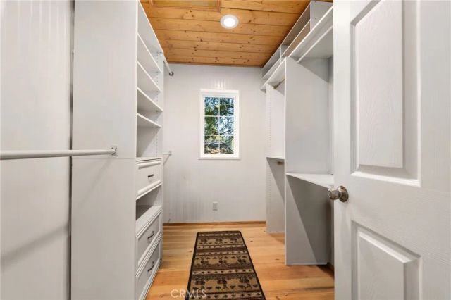 447 Bay View Drive, Lake Arrowhead, CA 92352