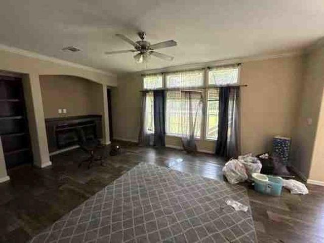 71 County Road 3373, Cleveland, TX 77327