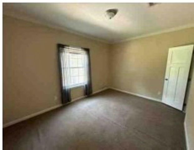 71 County Road 3373, Cleveland, TX 77327