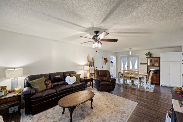 806 Ave 6 SE, Atkins, AR 72823