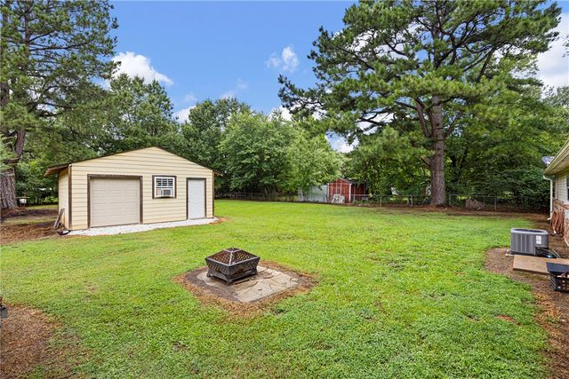 806 Ave 6 SE, Atkins, AR 72823