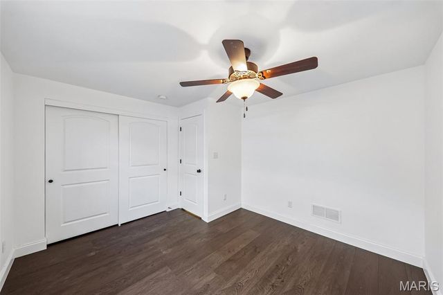 390 Timber Valley Trail, Fenton, MO 63026