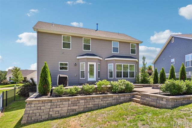 390 Timber Valley Trail, Fenton, MO 63026