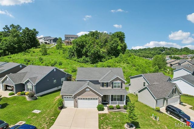 390 Timber Valley Trail, Fenton, MO 63026