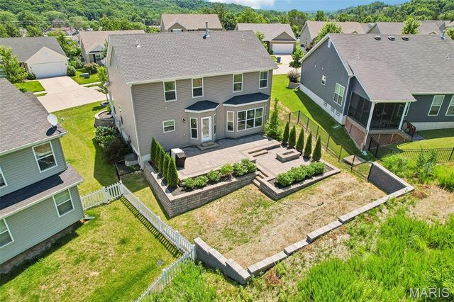 390 Timber Valley Trail, Fenton, MO 63026